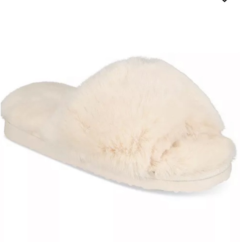 Womens size 6 INC Yuri slippers in cream/off white.